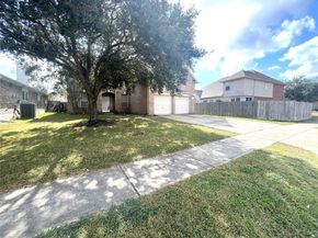 8210 Solara Bend, Houston TX 77083