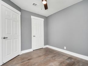 9429 Fairland Drive, Houston TX 77051