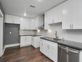 9429 Fairland Drive, Houston TX 77051