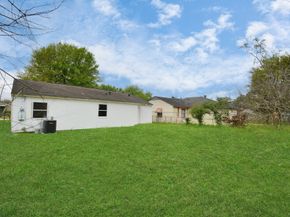 9429 Fairland Drive, Houston TX 77051