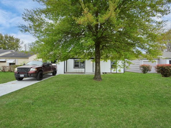 9429 Fairland Drive, Houston TX 77051