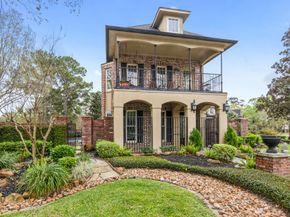 15 Forest Green Trail, Kingwood TX 77339