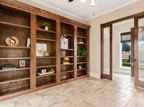 15 Forest Green Trail, Kingwood TX 77339