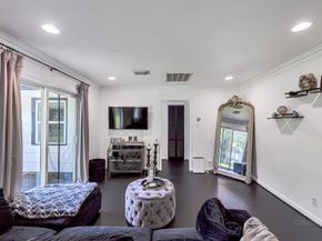 3825 Wichita Street, Houston TX 77004