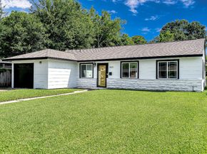 3825 Wichita Street, Houston TX 77004