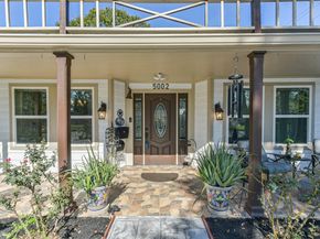 5002 Beechnut Street, Houston TX 77096