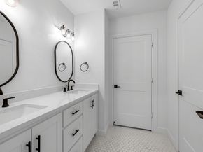 2147 Colquitt Street, Houston TX 77098