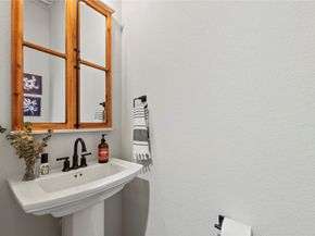 1523 Canter Bayou Way, Houston TX 77043