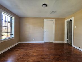 6215 Lavender Street, Houston TX 77026