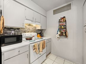 12905 Woodforest Boulevard 406, Houston TX 77015