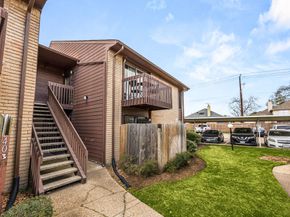 12905 Woodforest Boulevard 406, Houston TX 77015