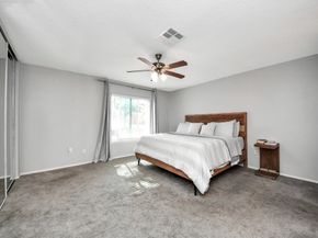 6154 W Airport Boulevard 16, Houston TX 77035