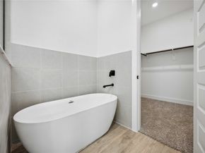 8107 Calhoun Road, Houston TX 77033