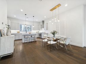 1122 Thompson Street, Houston TX 77007