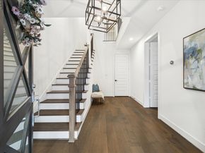 1122 Thompson Street, Houston TX 77007