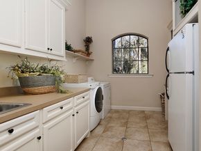 32 Palmer Woods Drive, The Woodlands TX 77381