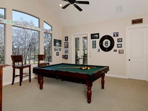 32 Palmer Woods Drive, The Woodlands TX 77381