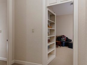 32 Palmer Woods Drive, The Woodlands TX 77381