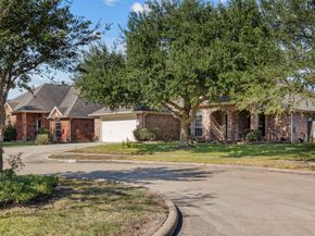 6410 Pinewood Court, Katy TX 77493