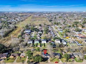 8918 Vinearbor Street, Houston TX 77033