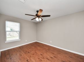 8918 Vinearbor Street, Houston TX 77033