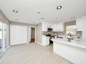 8918 Vinearbor Street, Houston TX 77033