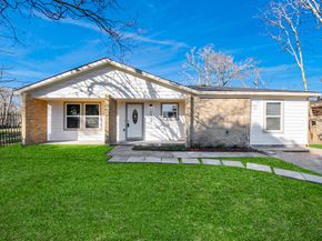 8918 Vinearbor Street, Houston TX 77033