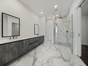 1711 Allen Parkway 1802, Houston TX 77019