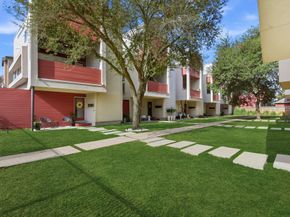 1119 W 17th Street, Houston TX 77008