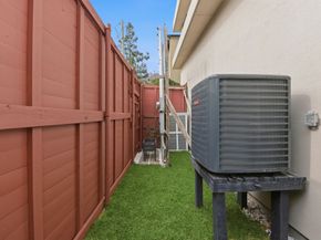 1119 W 17th Street, Houston TX 77008