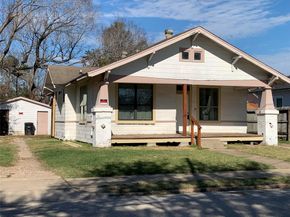 206 Cosmos Street, Houston TX 77009