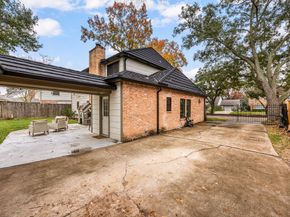 1118 Crossroads Drive, Houston TX 77079