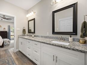 1118 Crossroads Drive, Houston TX 77079