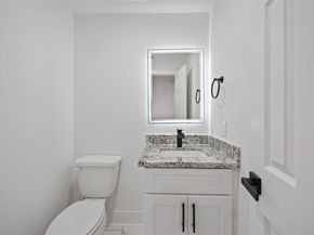 6734 Paris Street AB, Houston TX 77021