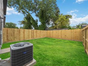 6734 Paris Street AB, Houston TX 77021