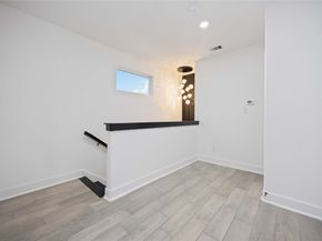 6734 Paris Street AB, Houston TX 77021