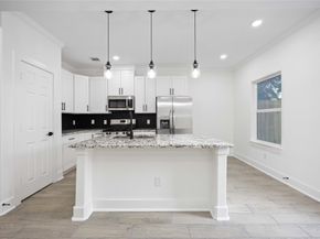 6734 Paris Street AB, Houston TX 77021