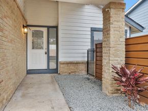 10610 Chapel Hill Drive, Houston TX 77099