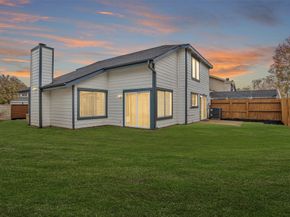 10610 Chapel Hill Drive, Houston TX 77099