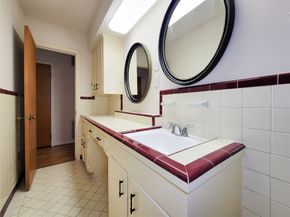 5442 Kinglet Street, Houston TX 77096