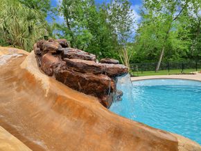 6102 Logan Creek Lane, Sugar Land TX 77479