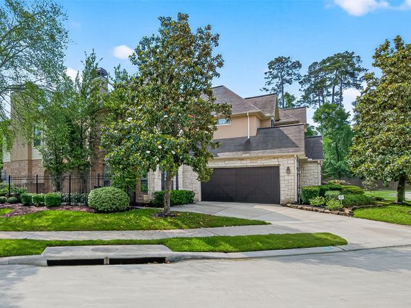 71 Mill Point Place, The Woodlands TX 77380