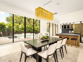 2006 Suffolk Drive, Houston TX 77027