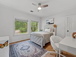 63 W Horizon Ridge Place, The Woodlands TX 77381