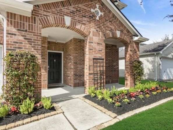 3727 Norwood Glen Lane, Friendswood TX 77546