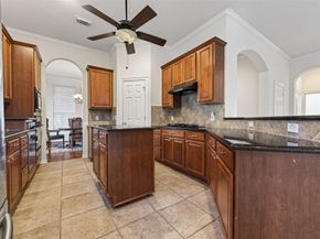 27 Sovereign Way, Conroe TX 77384