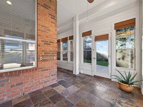 27 Sovereign Way, Conroe TX 77384