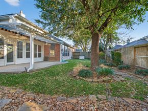 27 Sovereign Way, Conroe TX 77384