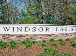 27 Sovereign Way, Conroe TX 77384