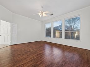 27 Sovereign Way, Conroe TX 77384